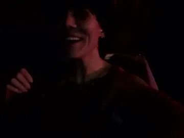 Offline _frankie_rivers on Chaturbate