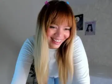 Offline adria_ross on Chaturbate