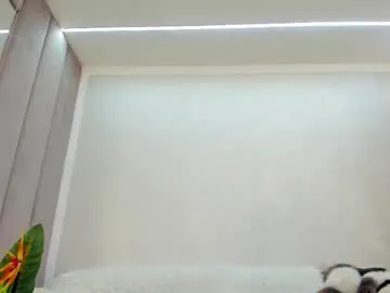 Offline britney_charm on Chaturbate