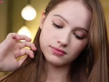 Offline hecola on Chaturbate