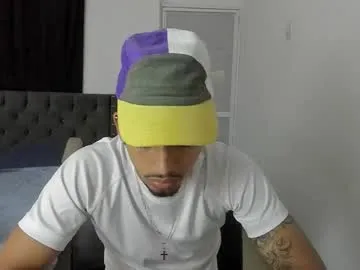 Offline master_boy28 on Chaturbate