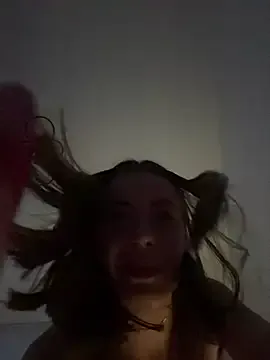 Offline _JessyRey_ on StripChat