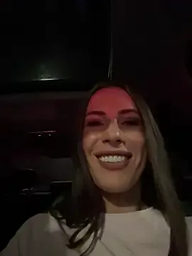 Offline _JessyRey_ on StripChat