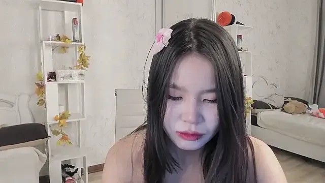 Offline amiya_cute on StripChat