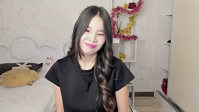 Offline amiya_cute on StripChat