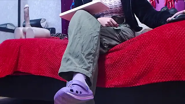 Offline AyshaScott on StripChat