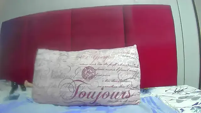 Offline Cherrydollx on StripChat