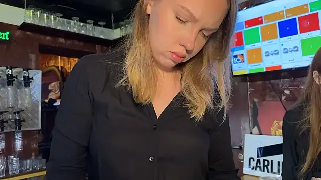 Offline dirtypub on StripChat