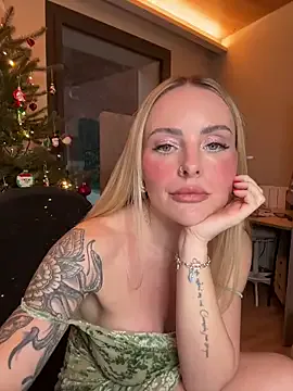 Offline EmaSalis on StripChat