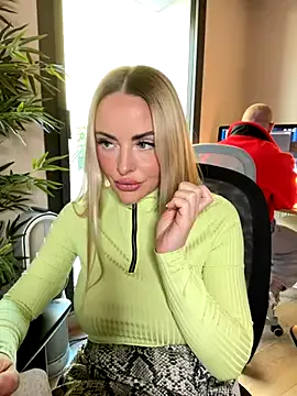 Offline EmaSalis on StripChat