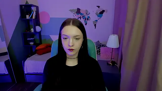 Offline Emily_tender on StripChat