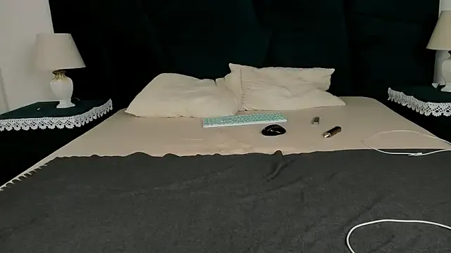 Offline ERICK__DEEN on StripChat