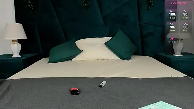 Offline ERICK__DEEN on StripChat