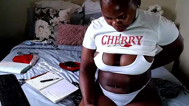 Offline FitSelina66 on StripChat