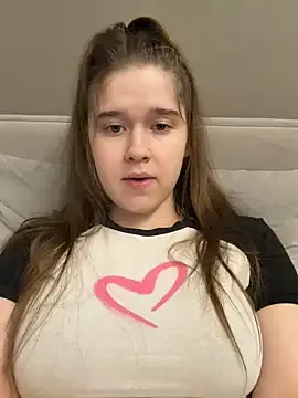 Offline HornyGirlH on StripChat