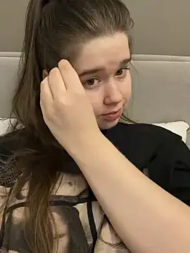 Offline HornyGirlH on StripChat