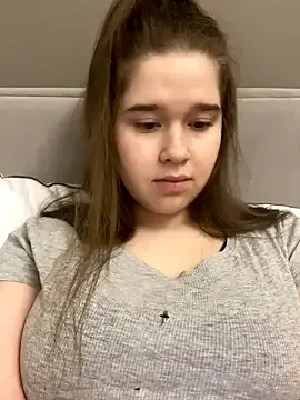 Offline HornyGirlH on StripChat