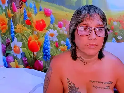 Offline indianroxy on StripChat