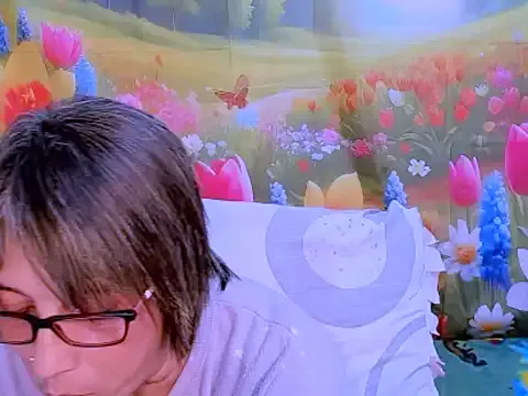 Offline indianroxy on StripChat