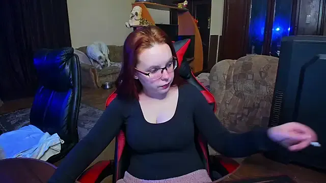 Offline JustFoxyee on StripChat