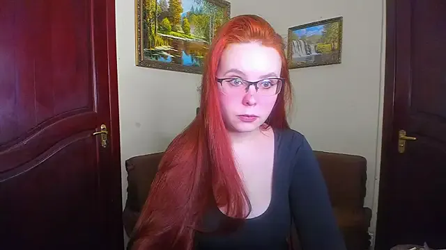 Offline JustFoxyee on StripChat