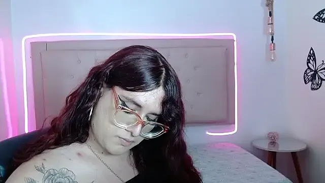 Offline kathepickmanx on StripChat