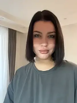 Offline KikiWatson on StripChat