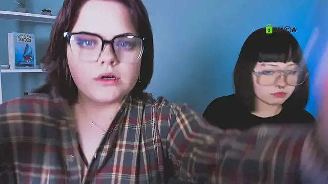 Offline lika_pop on StripChat