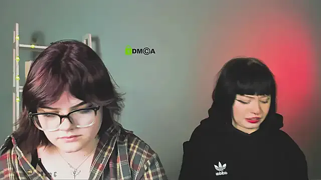 Offline lika_pop on StripChat