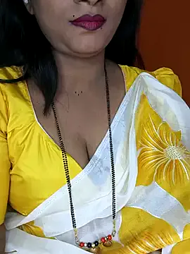 Offline Rachu_love on StripChat