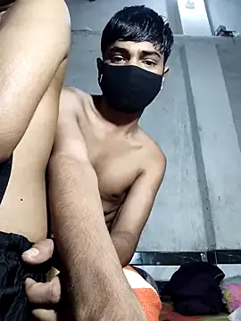 Offline realcouple71 on StripChat