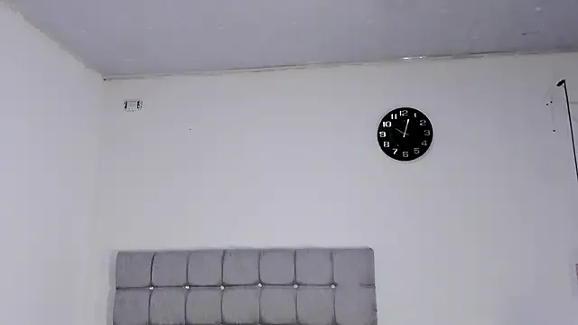 Offline samxx_muscle on StripChat