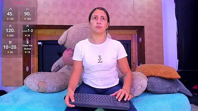 Offline SofiCams1 on StripChat