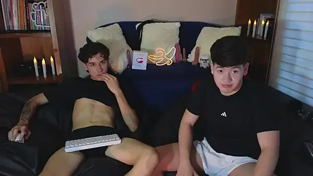 Offline tightncuteass on StripChat