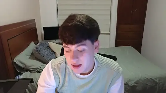 Offline tightncuteass on StripChat