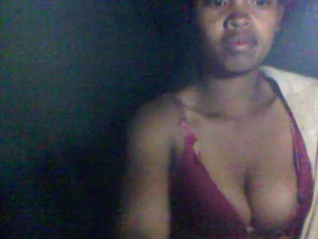 Allycha1 on BongaCams 