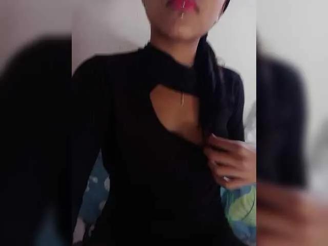 annie-19 — you make me horny that you take me to have a great orgasm there is no limit to play with me I like to make a great squirt