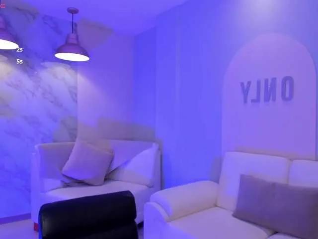 BellaRose on BongaCams