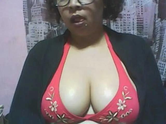 big-asssexy on BongaCams