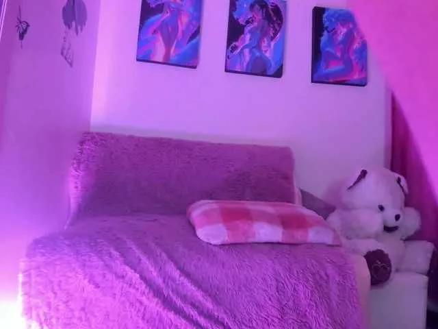CannelleX on BongaCams 