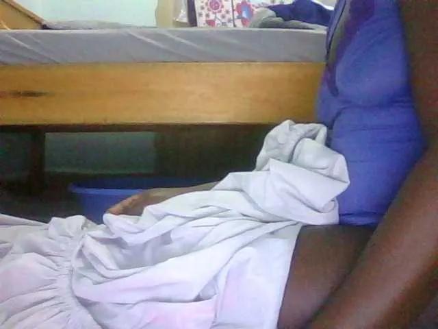 Cute-vee on BongaCams