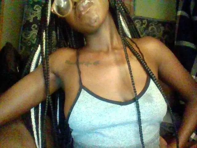 Ebonymuse on BongaCams