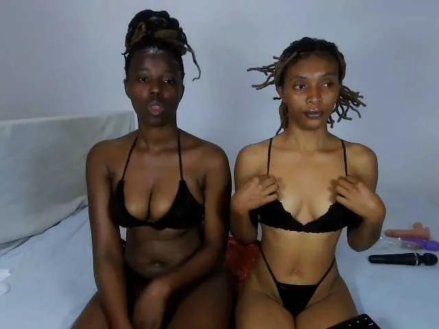 FlawlessKitties on BongaCams