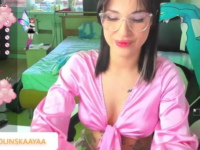 folinskaayaa on BongaCams
