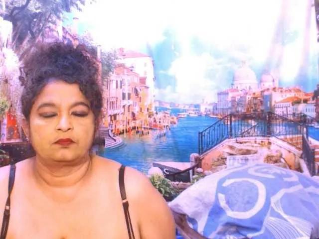 indianstar75 on BongaCams 