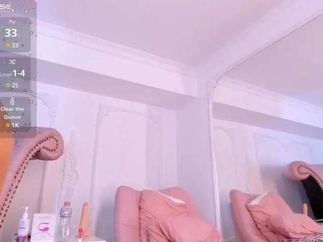 LucianaRoa on BongaCams