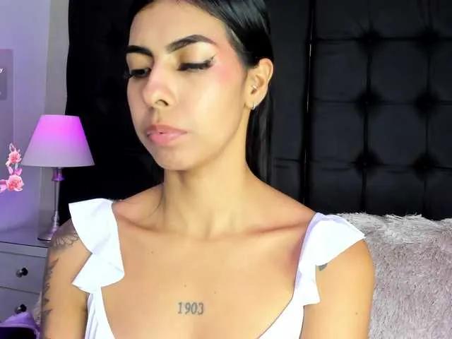 MaiaWatson on BongaCams 