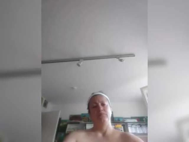 MariaAnaDei on BongaCams