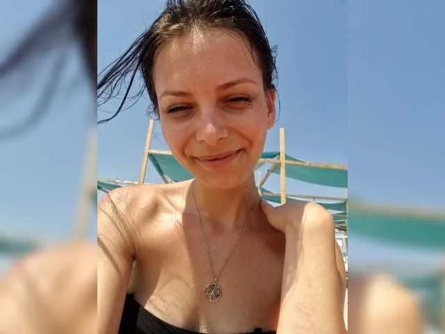 MiryamyrGoddess25 on BongaCams