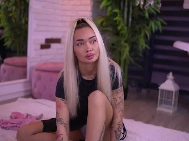 SashaFerrera on BongaCams 